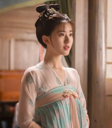 赵露思演的电视剧 17吃瓜fun,赵露思演绎的青春喜剧新篇章